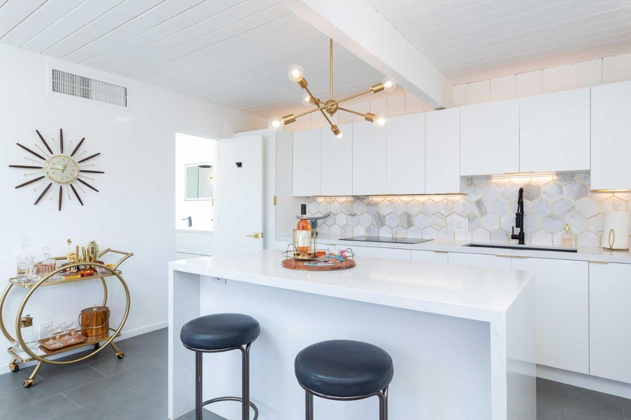 Mid-Century Palm Springs Bungalow With Patio! Zewnętrze zdjęcie